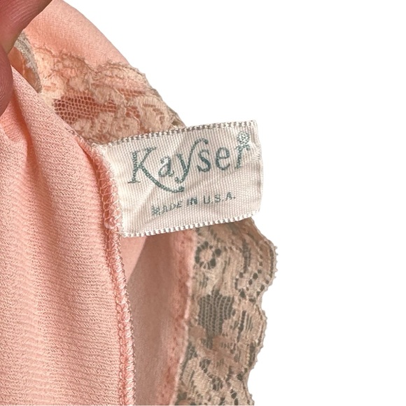 1960s Kayser Nylon Sleep Top Lingerie Lace Baby Pink Vintage Lounge Nightgown - Picture 3 of 15